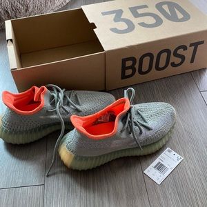 Yeezy Boost 350 V2